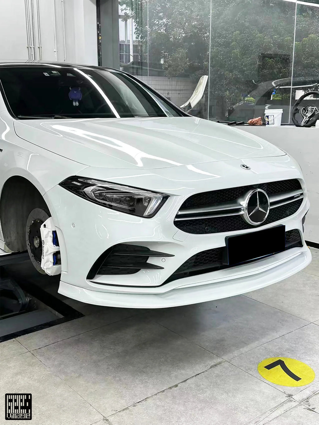 Geex Village Punkt Style Front Lip for Mercedes-Benz A-Class W177