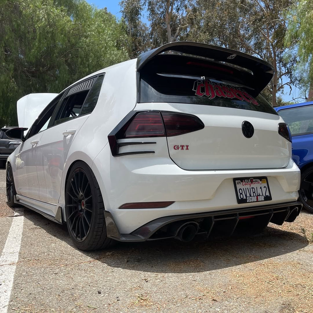 Robot Craftsman Side Skirts & Extensions